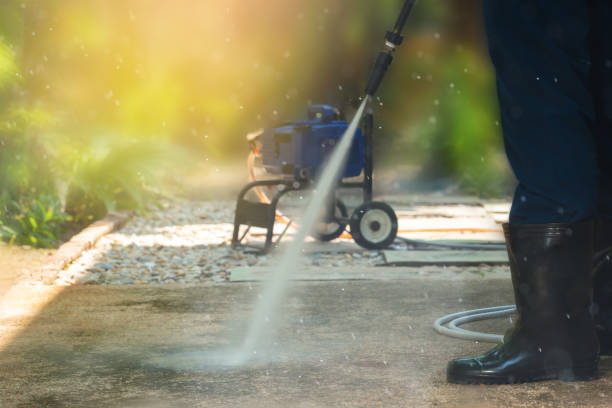 Best Fence Cleaning  in Tuntutuli, AK